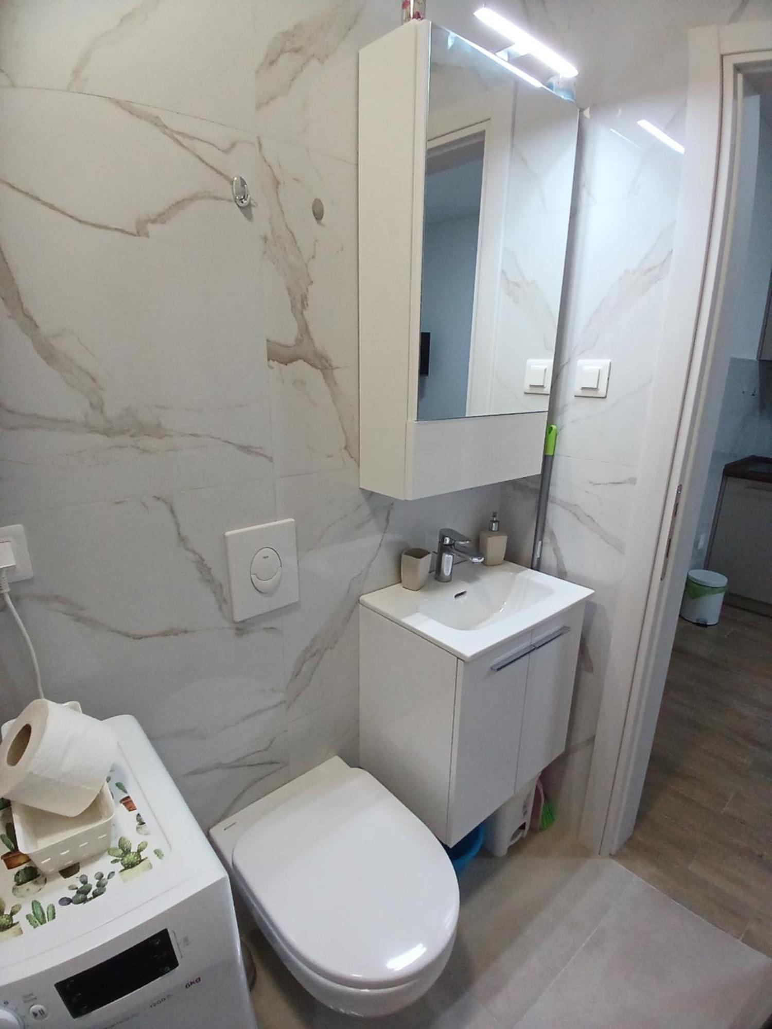 Apartments Tiha Noc Котор Екстериор снимка