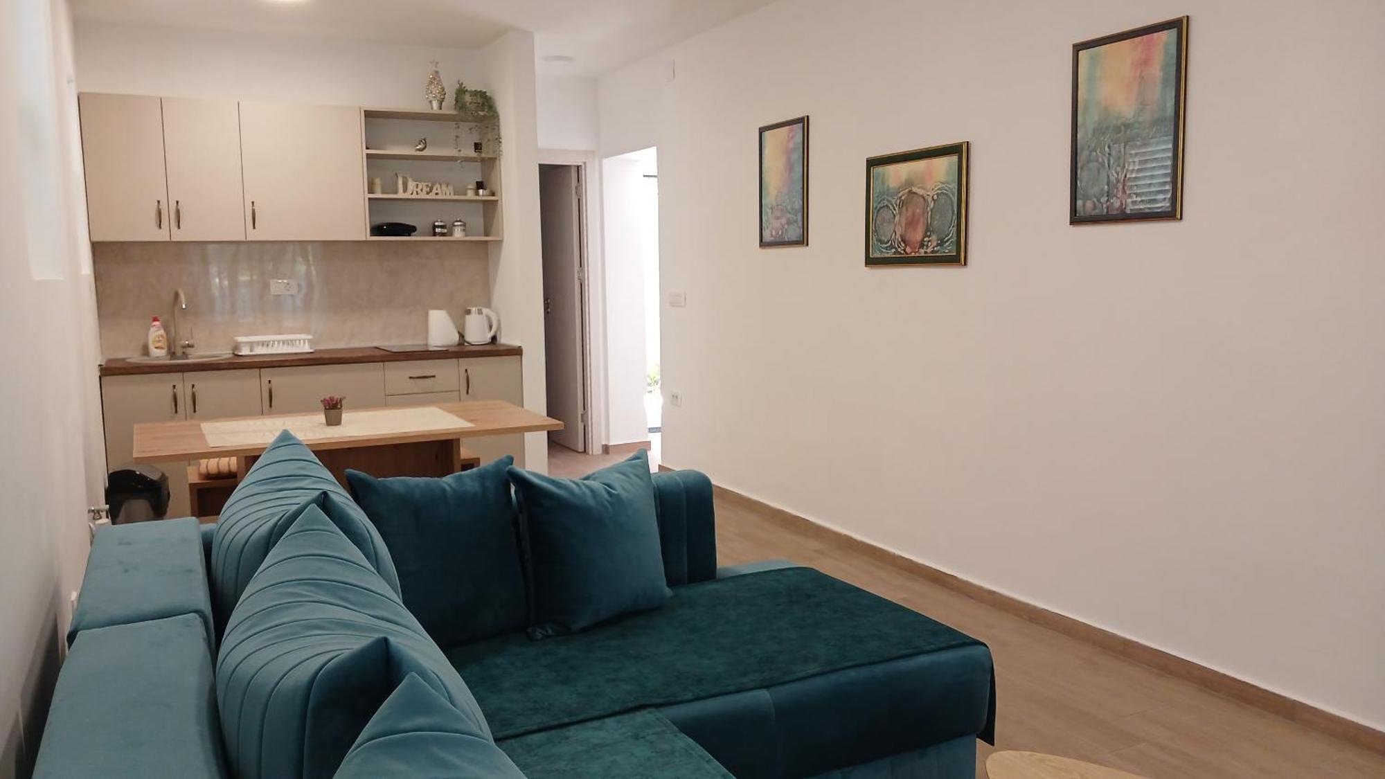Apartments Tiha Noc Котор Екстериор снимка